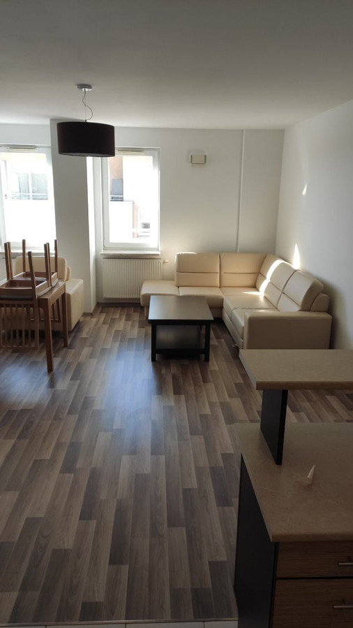 Nowoczesny apartament 40m² z klimatyzacją na Woli - Kavalerka.pl