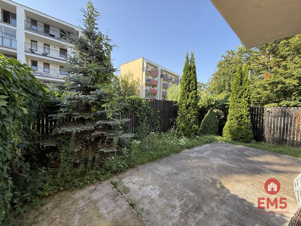 Komfortowe mieszkanie z ogródkiem 120 m² i garażem - Kavalerka.pl
