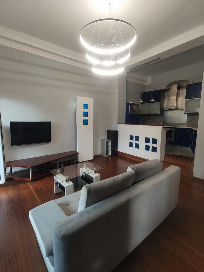 Wyjątkowy loft open space z antresolą na Woli - Kavalerka.pl