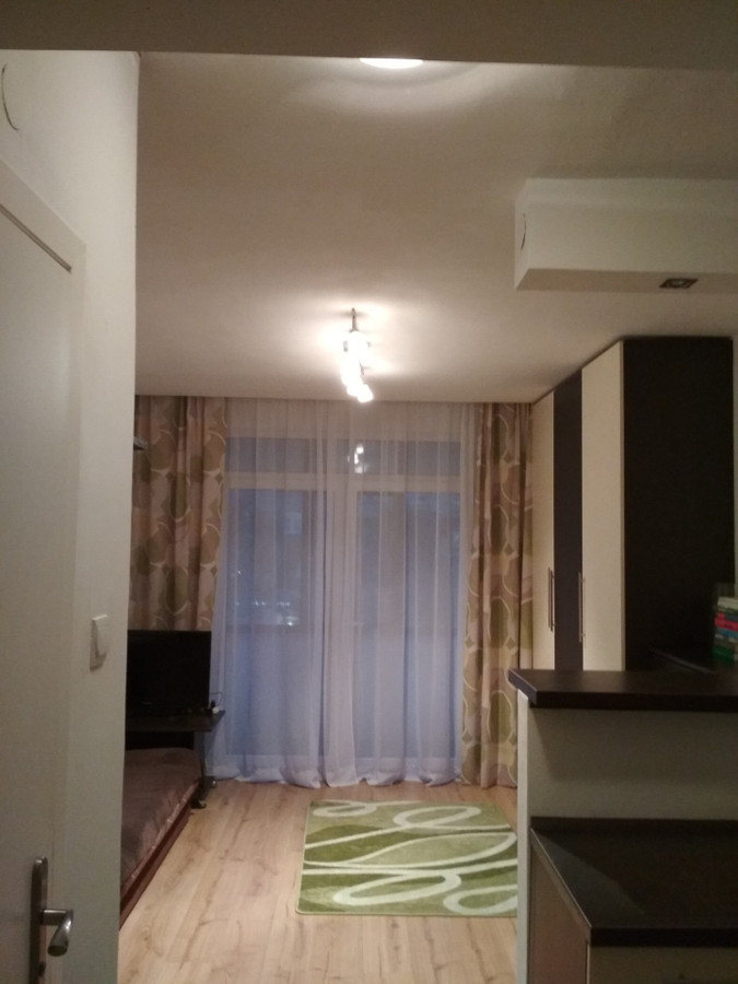 Przytulna kawalerka z balkonem na Ochocie – all inclusive - Kavalerka.pl