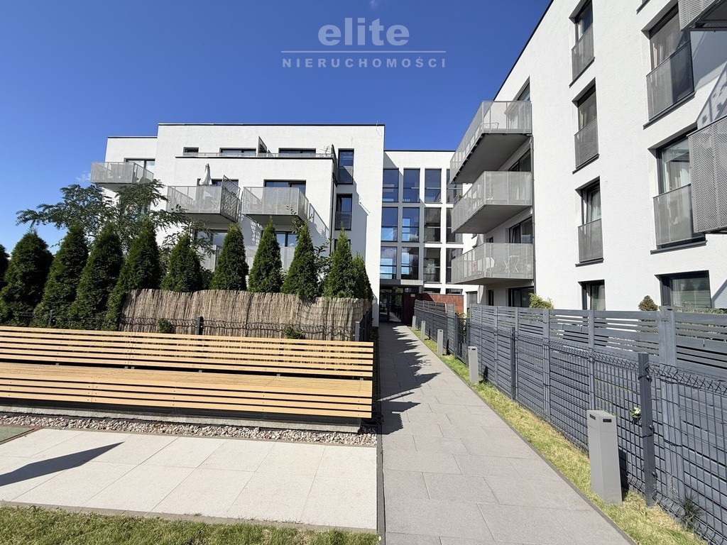 Stylowe 3 pokoje z dużym balkonem i garażem na Pogodnie - Kavalerka.pl