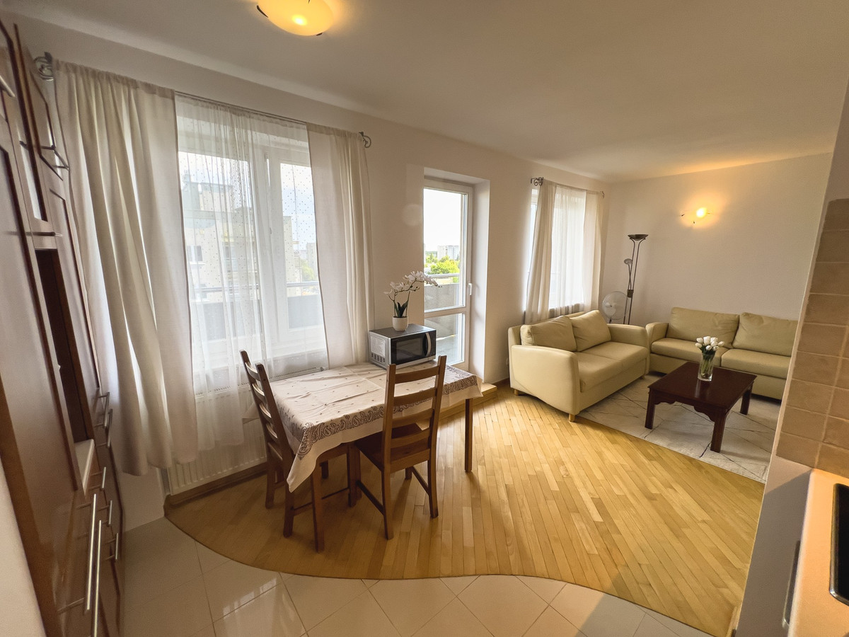 Słoneczne studio 100m od Metra Natolin, Ursynów - Kavalerka.pl